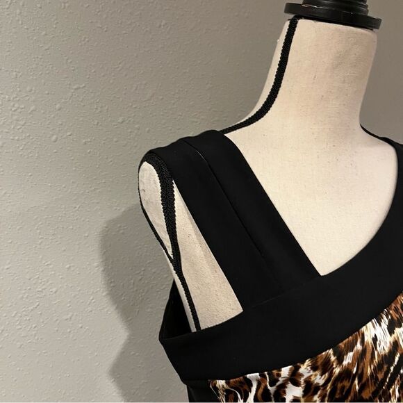 Animal print sleeveless midi dress - Picture 4 of 13